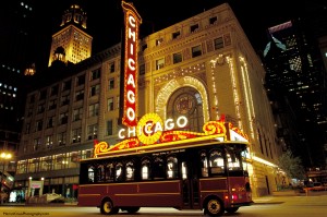 ChicagoTrolley_Night
