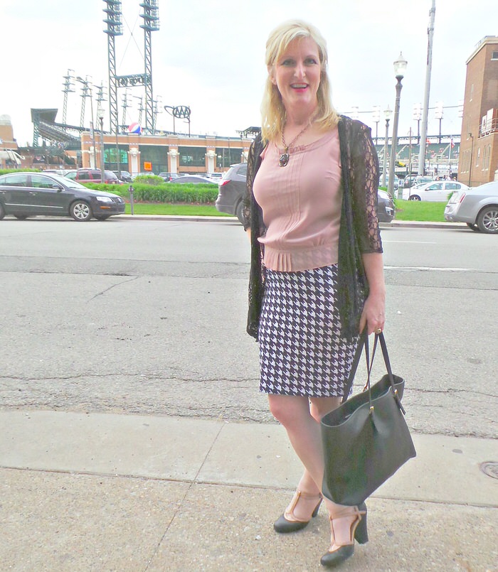 Covered Perfectly Pencil Skirt Houndstooth Fashion for Women over 40